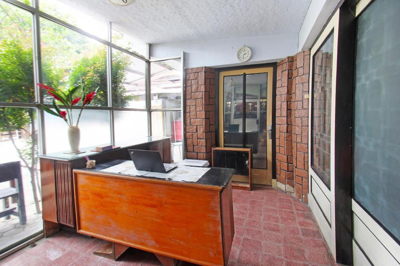 Oyo 91516 Wisata Hotel Mataram Extérieur photo
