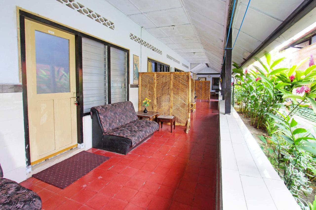 Oyo 91516 Wisata Hotel Mataram Extérieur photo