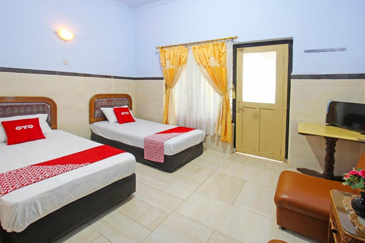 Oyo 91516 Wisata Hotel Mataram Extérieur photo