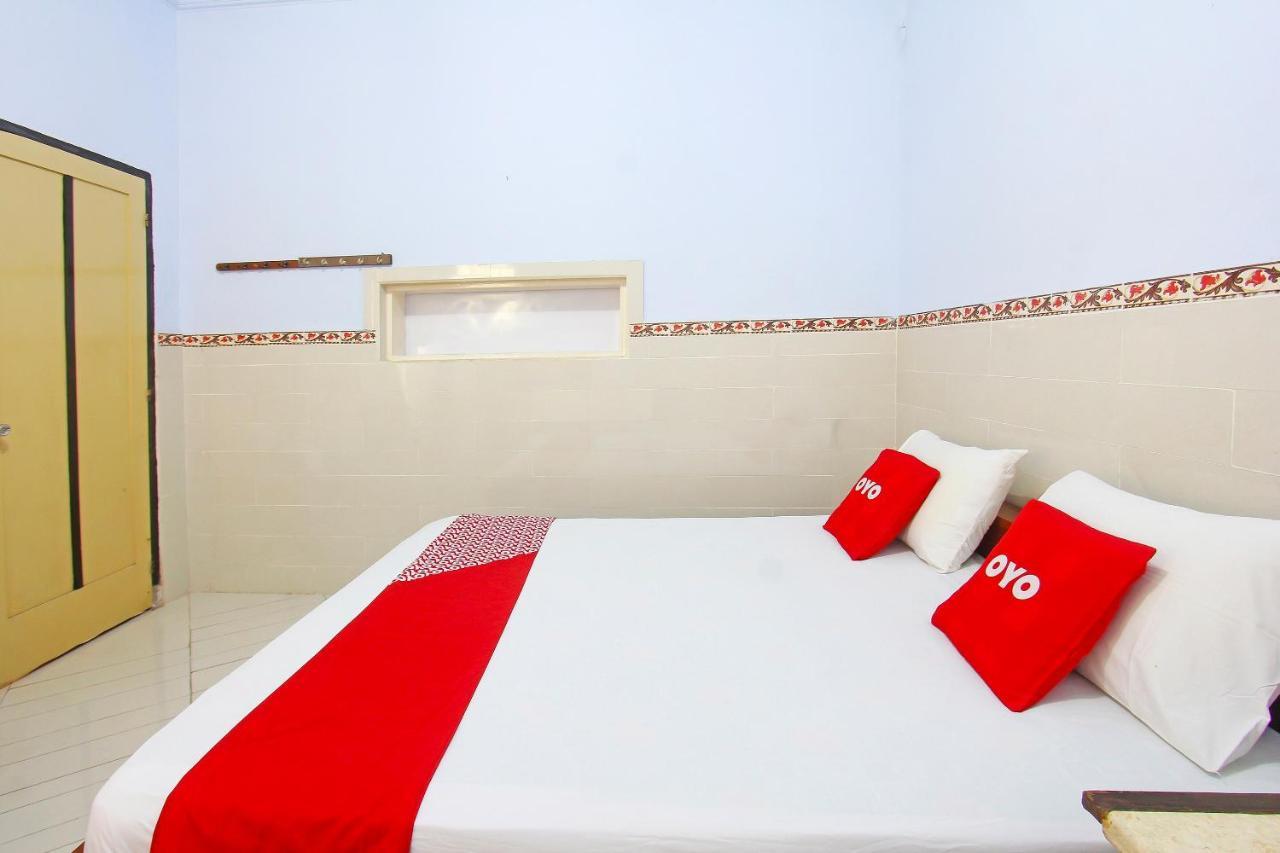 Oyo 91516 Wisata Hotel Mataram Extérieur photo
