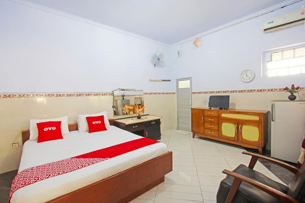Oyo 91516 Wisata Hotel Mataram Extérieur photo