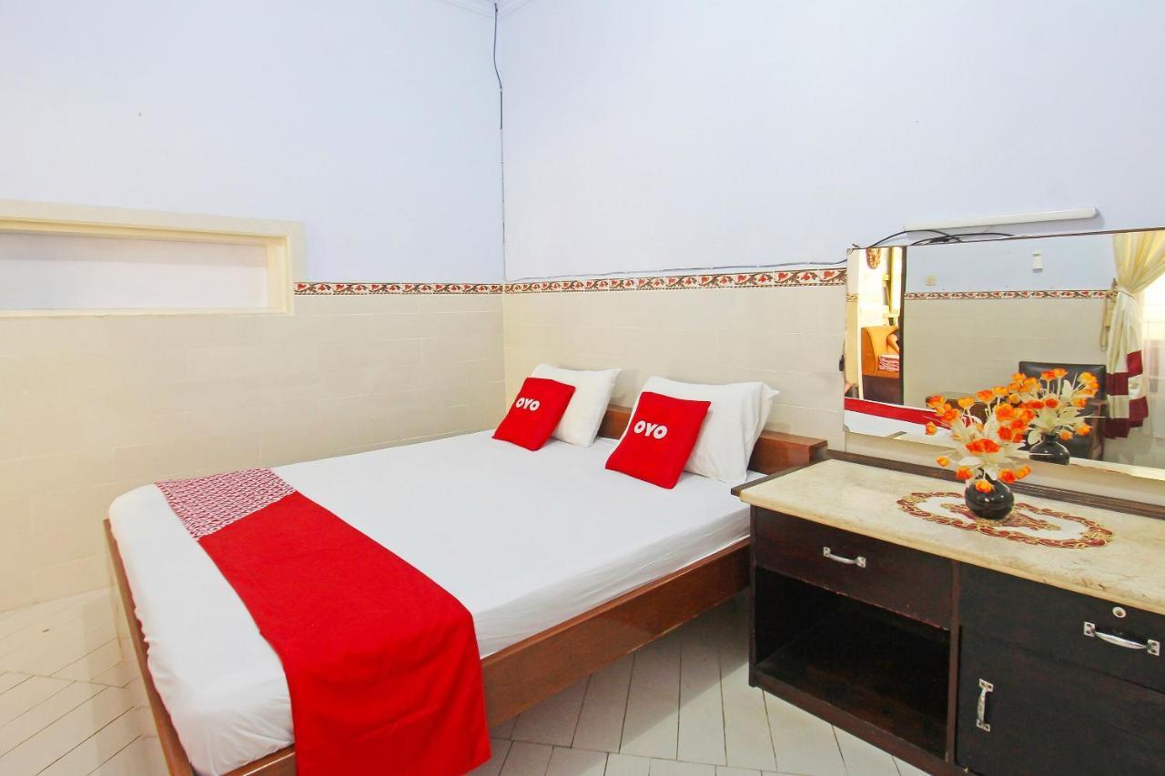 Oyo 91516 Wisata Hotel Mataram Extérieur photo